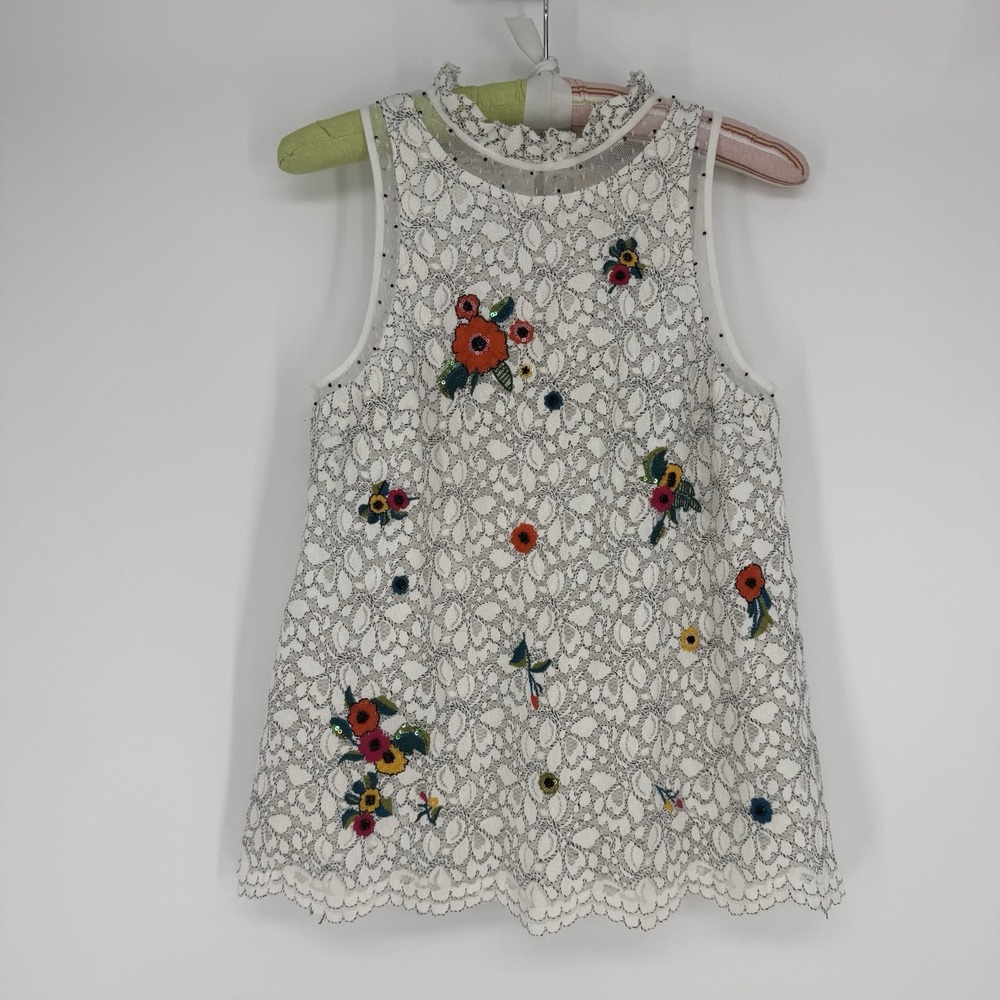 Anthropologie Maeve Women's White lace embroidered floral sequin Blouse Size 4
